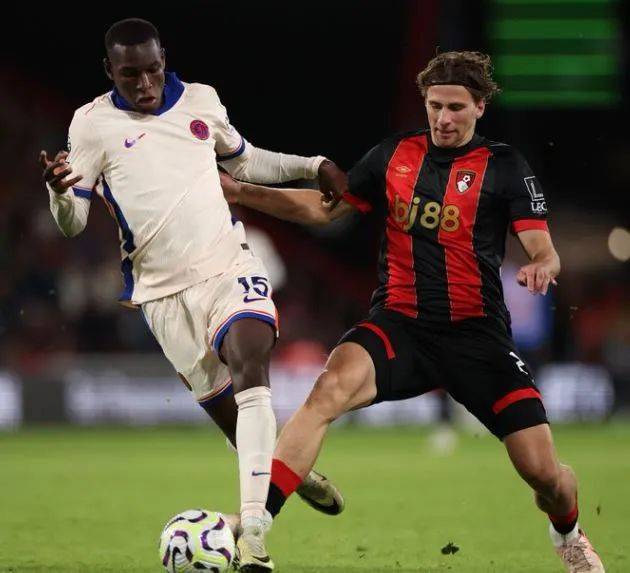 半岛体育app-伯恩茅斯球员体能恢复迅速，新一轮比赛备战有望全力以赴的简单介绍